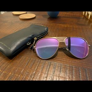 Like New - QUAY Kylie Purple/Pink Sunglasses